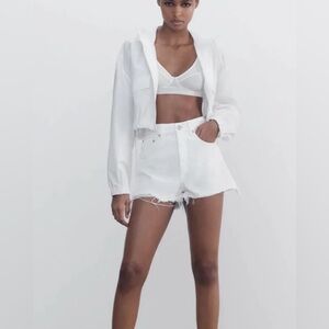 Zara- high rise short- nwt